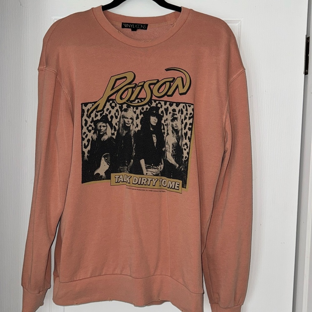Poison band crew neck in the color coral